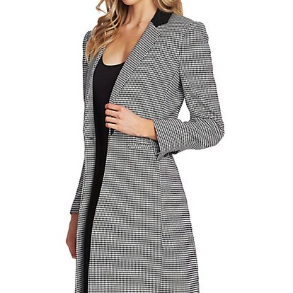 NWT Vince Camuto size  8 long coat